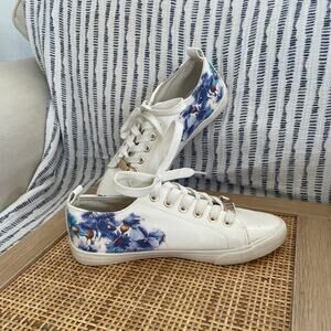Kelso Floral Tennis Shoes, Size 6